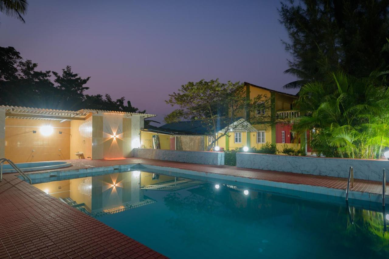 Prajakta Rest House Alībāg Buitenkant foto