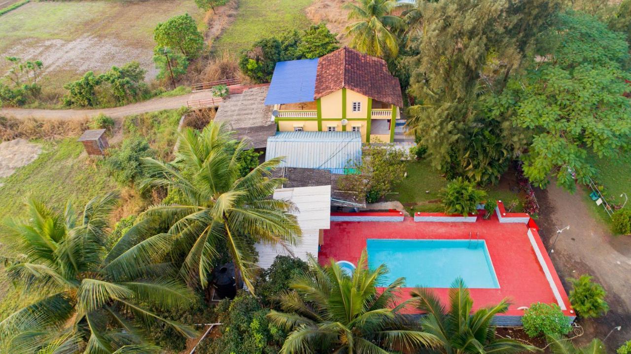 Prajakta Rest House Alībāg Buitenkant foto