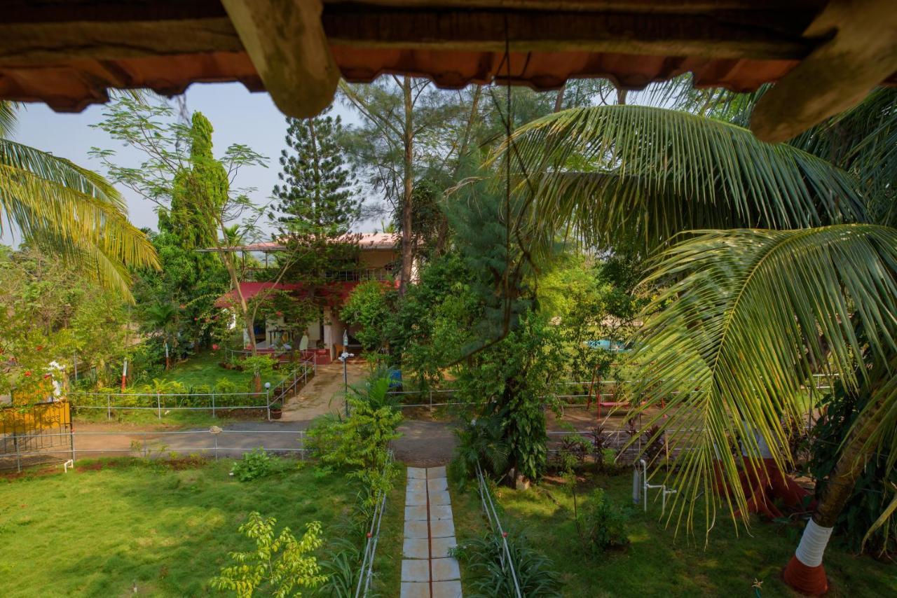 Prajakta Rest House Alībāg Buitenkant foto