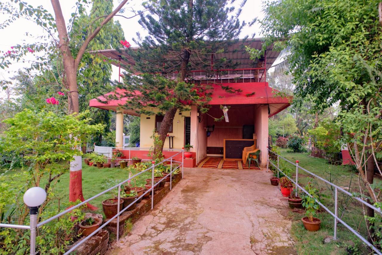 Prajakta Rest House Alībāg Buitenkant foto