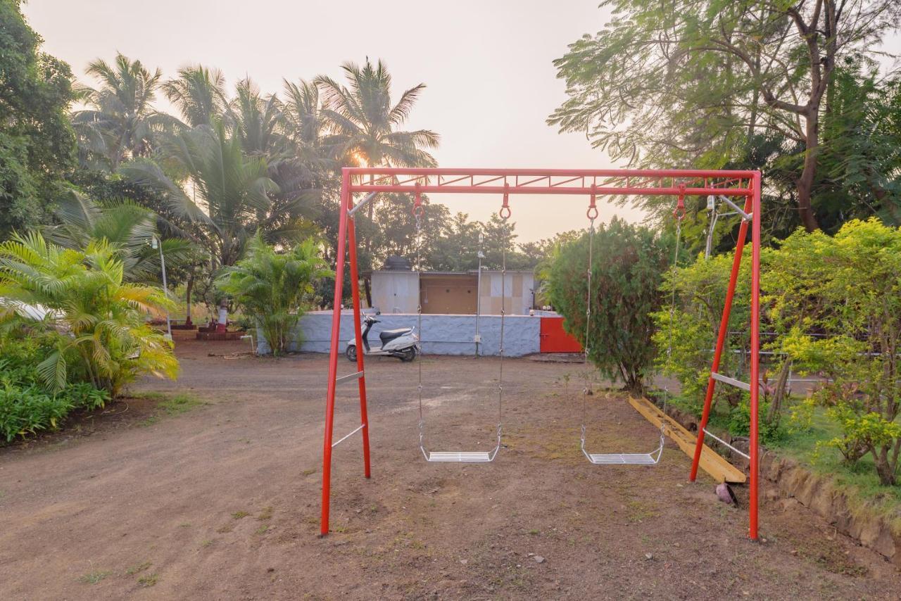 Prajakta Rest House Alībāg Buitenkant foto